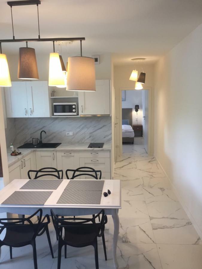 Onyx Family Apartment Miedzyzdroje Bagian luar foto